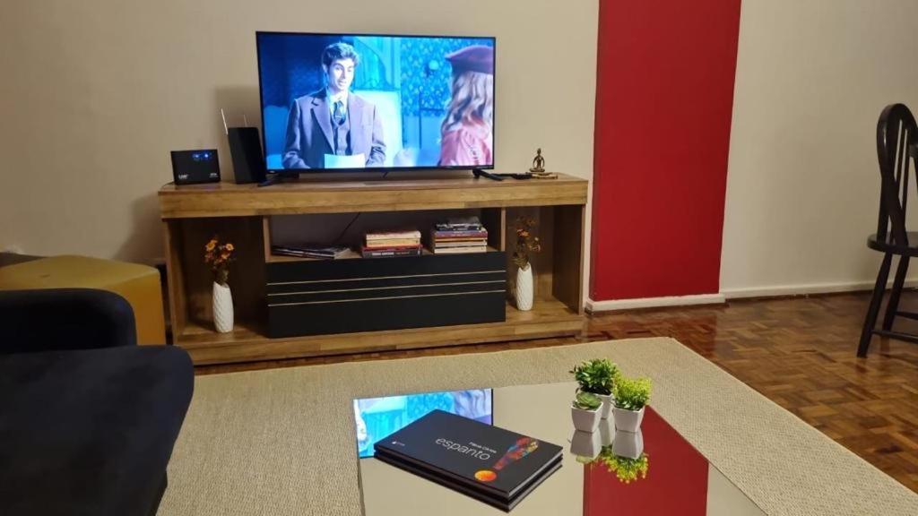 Amplo E Confortavel. Ar Condic, Wifi, Tv. Metro. Tijuca. 里约热内卢 外观 照片
